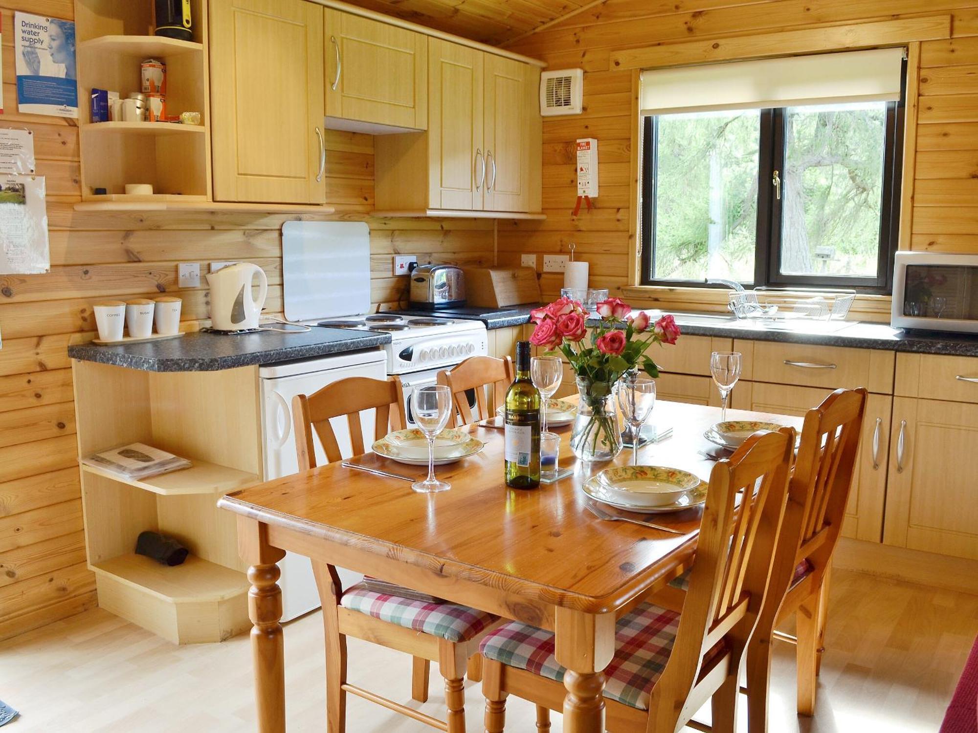 Larch Cottage Kirkton of Glenisla Esterno foto